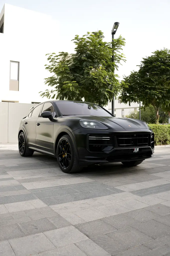 Porsche Cayenne Turbo GT 2024 | European Specs | Al Nabooda Warranty | 2 Keys - Image 4