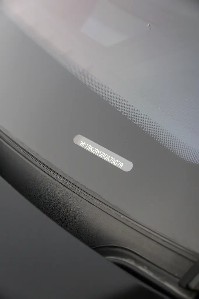 Porsche Cayenne Turbo GT 2024 | European Specs | Al Nabooda Warranty | 2 Keys - Image 7