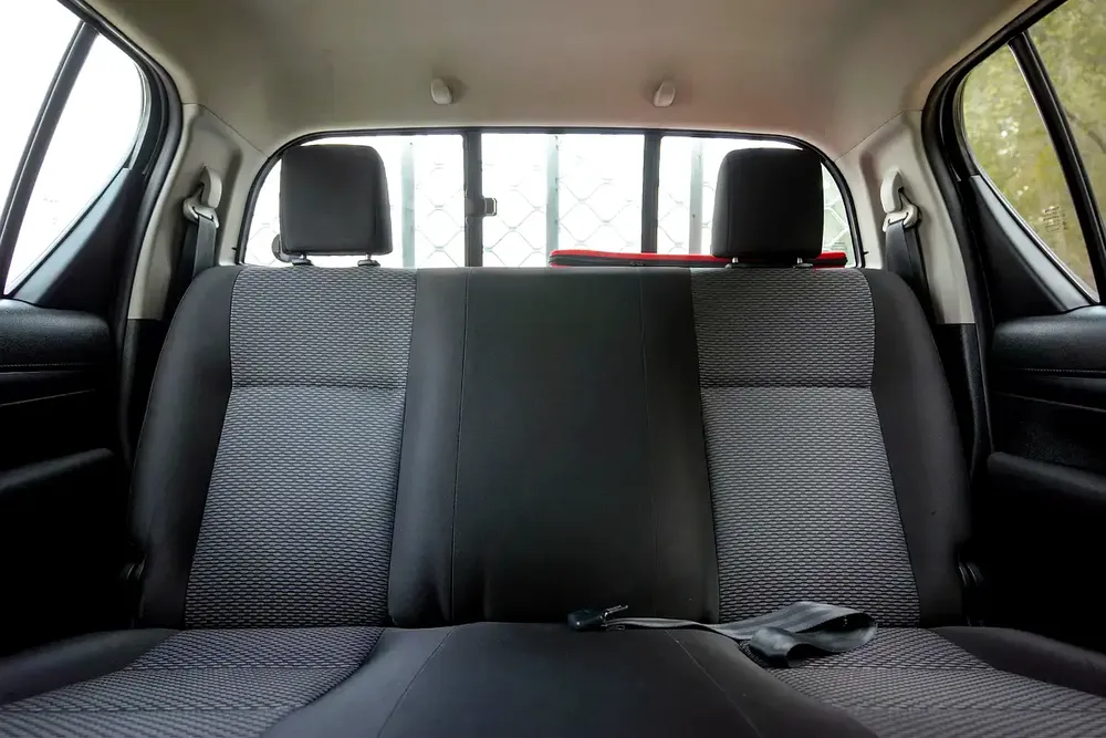 Hilux | Double Cabin 4x2 | Automatic | GCC Specs | Ref#T45854 - Image 11