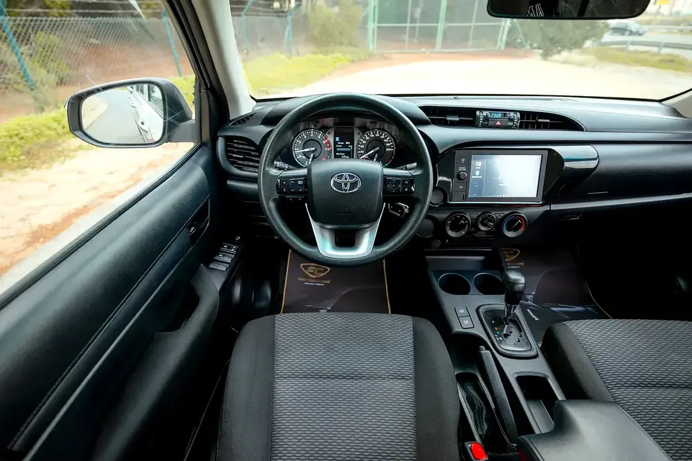 Hilux | Double Cabin 4x2 | Automatic | GCC Specs | Ref#T45854 - Image 8
