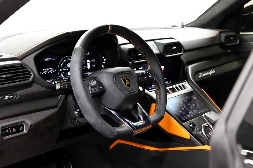 Lamborghini Urus Pearl Capsule - European Specs - Image 10