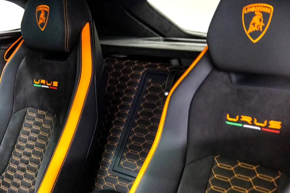 Lamborghini Urus Pearl Capsule - European Specs - Image 7