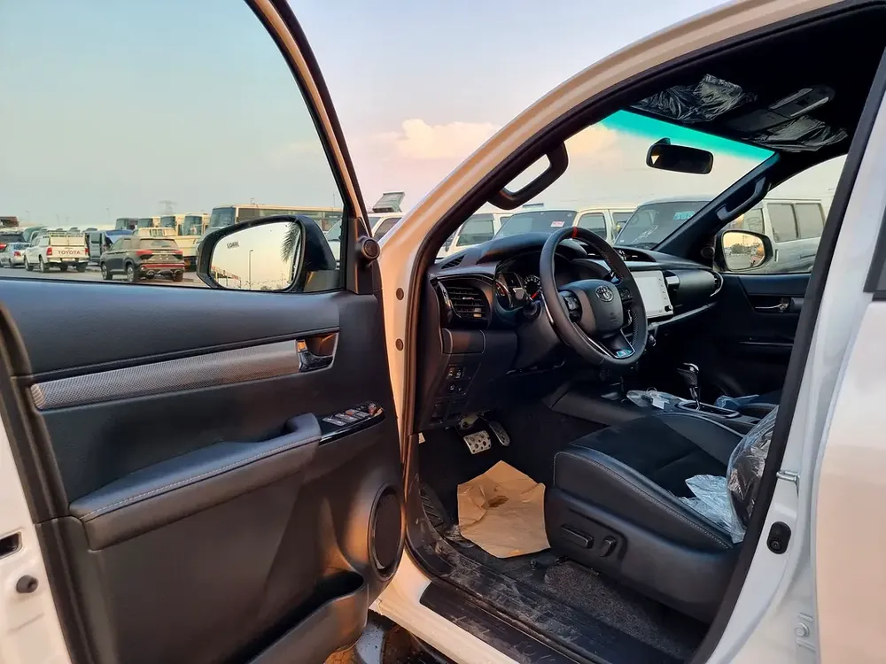 HILUX V6 GR-S / G1 2024 - For Export - Image 8