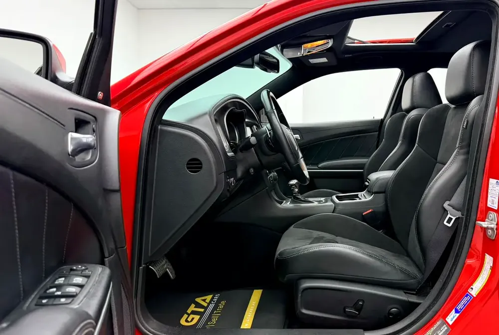 2022 Dodge Charger R/T, 2028 Dodge Warranty, Full Dodge Service History, Low Km, Fully Loaded, GCC - Image 8