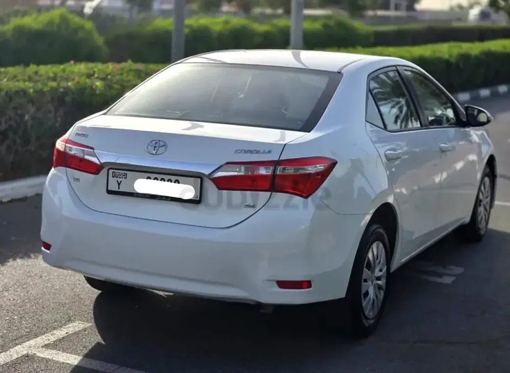 Toyota Corolla SE 2015 - GCC Specs - Well Maintained - Image 11
