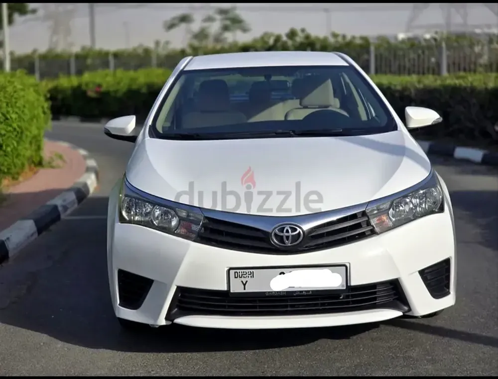 Toyota Corolla SE 2015 - GCC Specs - Well Maintained - Image 4