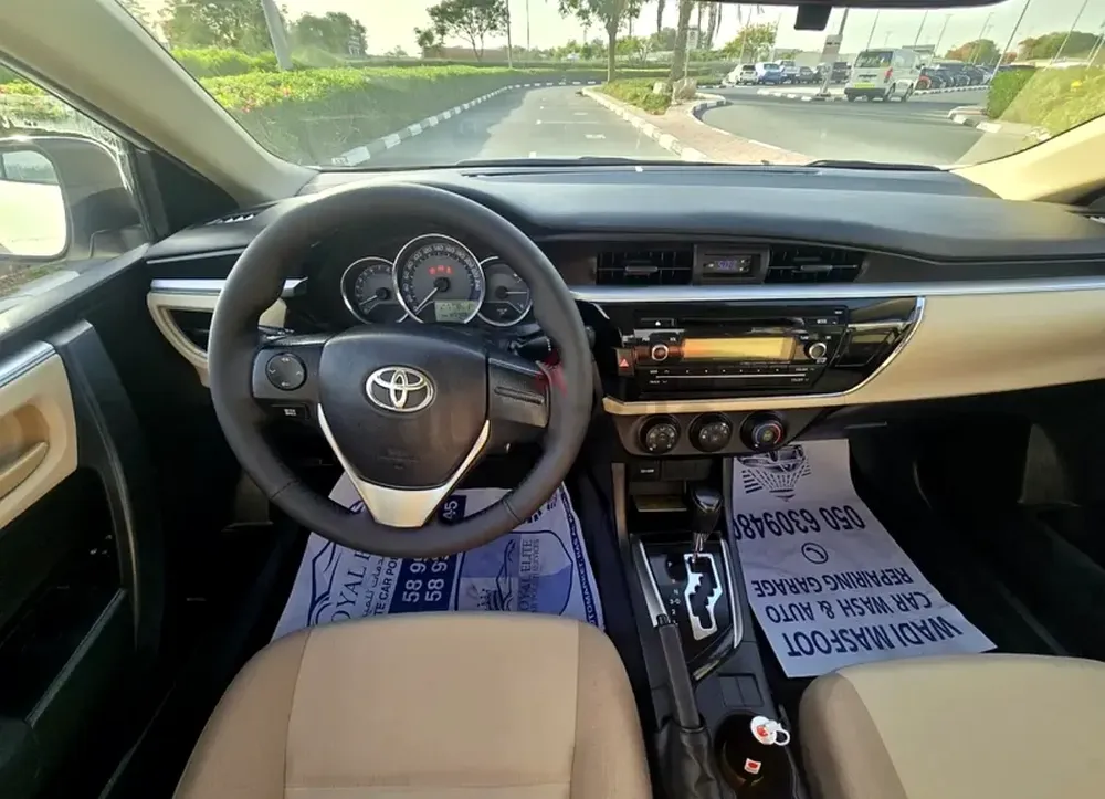 Toyota Corolla SE 2015 - GCC Specs - Well Maintained - Image 7