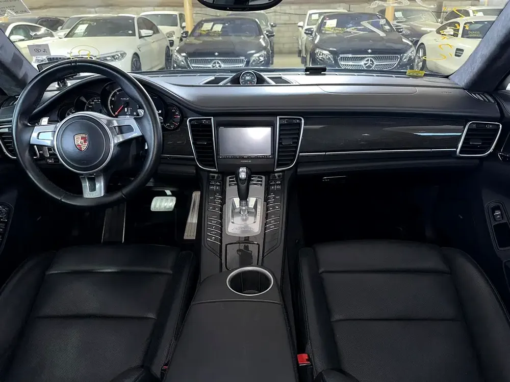 PORSCHE PANAMERA TURBO S EXECUTIVE 2014 4.8L | FULL SERVICE HISTORY | ONE OWNER | LONG WHEEL BASE - Image 16