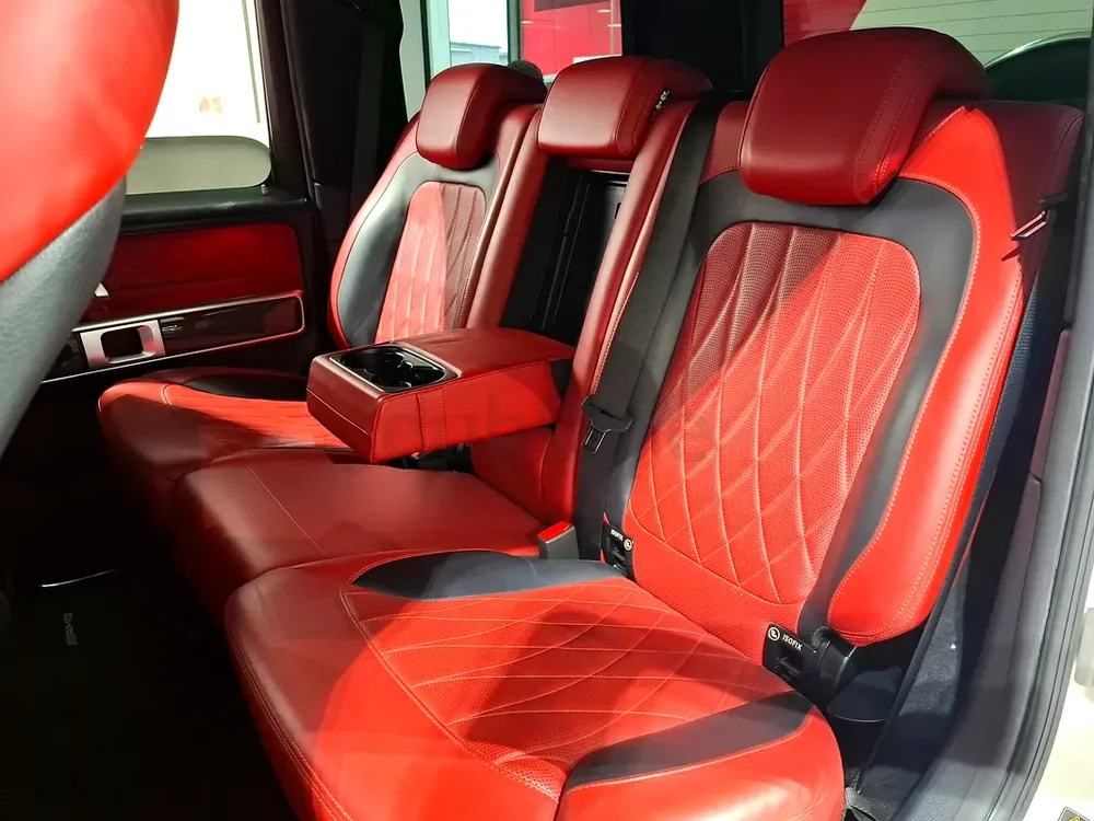 AED 6306/month | 2019 Mercedes-Benz G-Class G 63 AMG | GCC Specs | Ref#442762 - Image 12