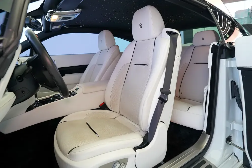 WARRANTY + SERVICE JAN 2027 | 4 BUTTONS | STARLIGHT | WRAITH BLACK BADGE - Image 7