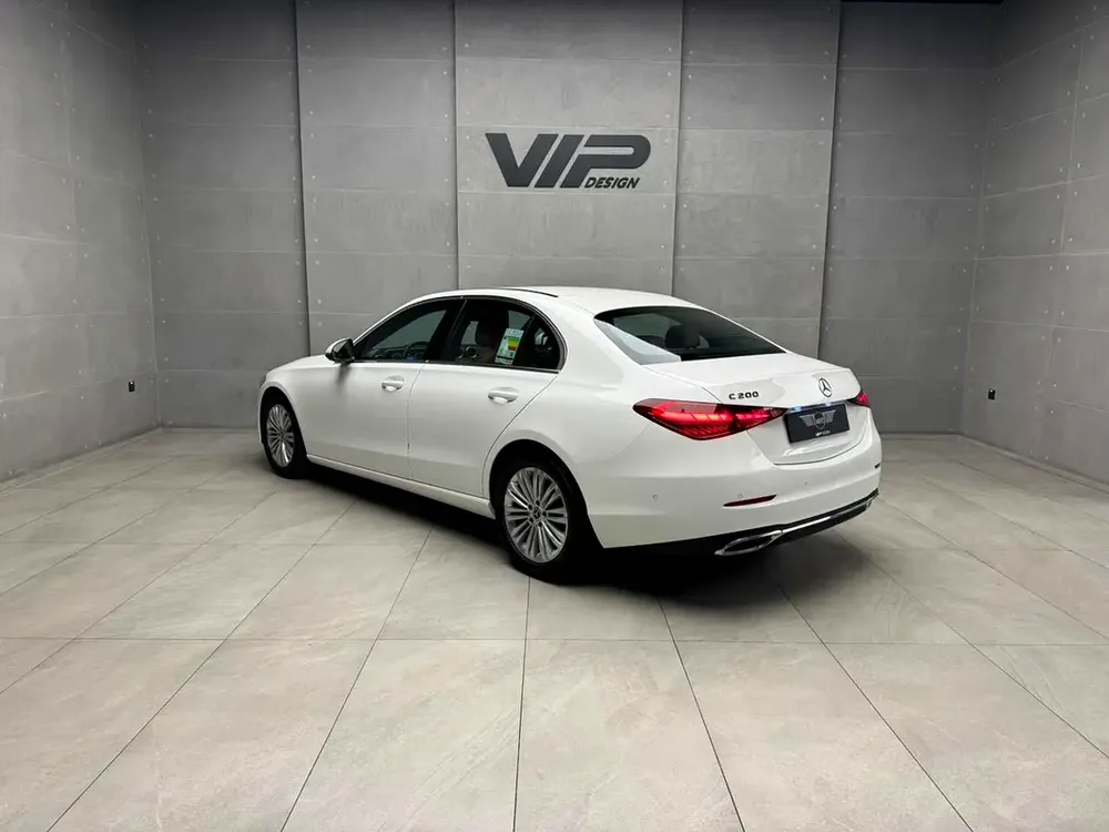 Mercedes C200 Elegance, GCC Specs, Brand New, Under Warranty - Image 6