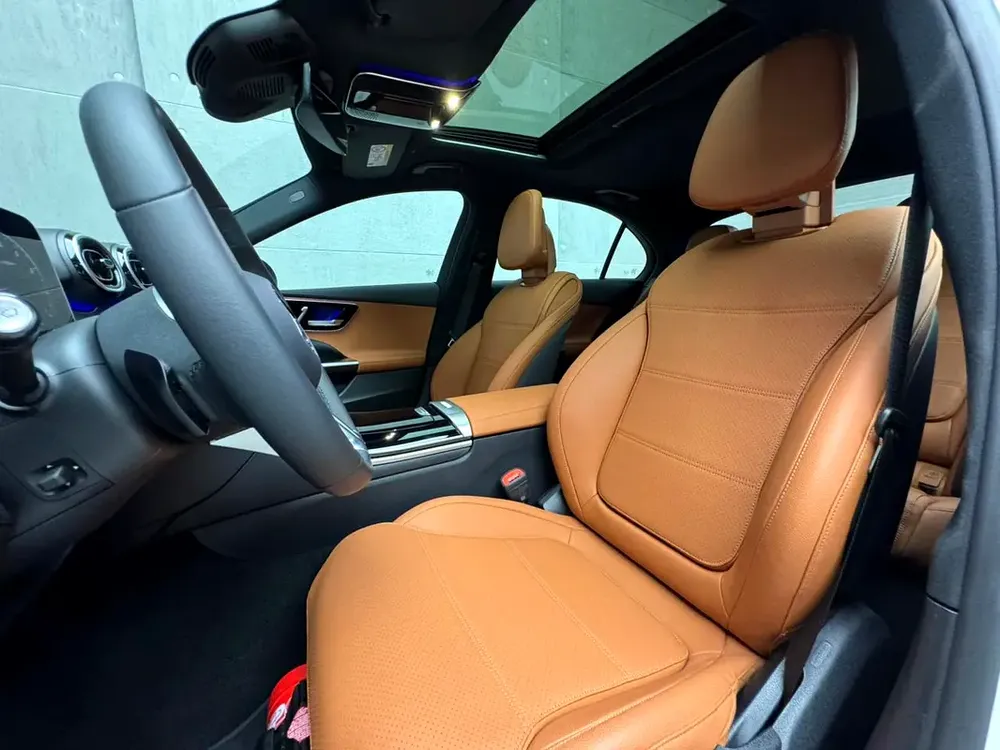 Mercedes C200 Elegance, GCC Specs, Brand New, Under Warranty - Image 7