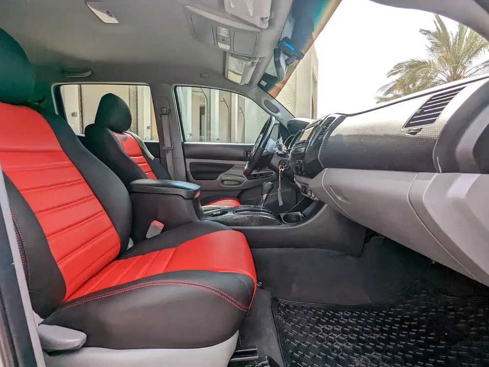 TOYOTA TACOMA 2015 MODIFIED TRD 4X4 4DOORS IN EXCELLENT CONDITION - Image 4