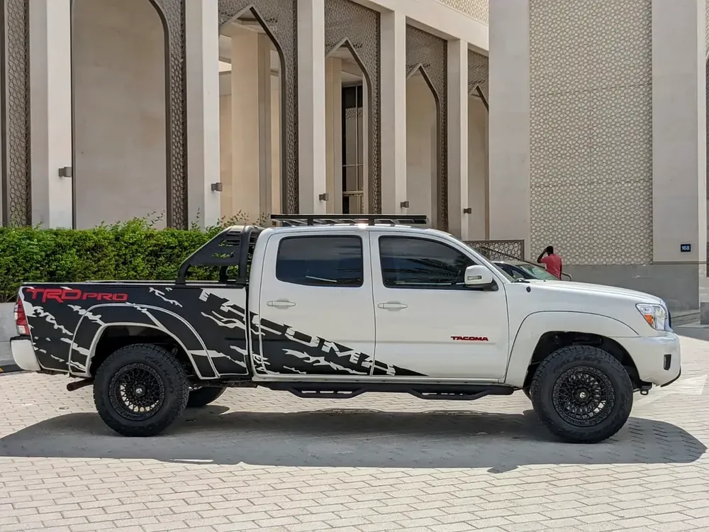 TOYOTA TACOMA 2015 MODIFIED TRD 4X4 4DOORS IN EXCELLENT CONDITION - Image 6
