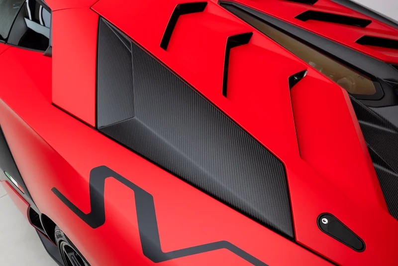 2019 LAMBORGHINI AVENTADOR SVJ - Image 18