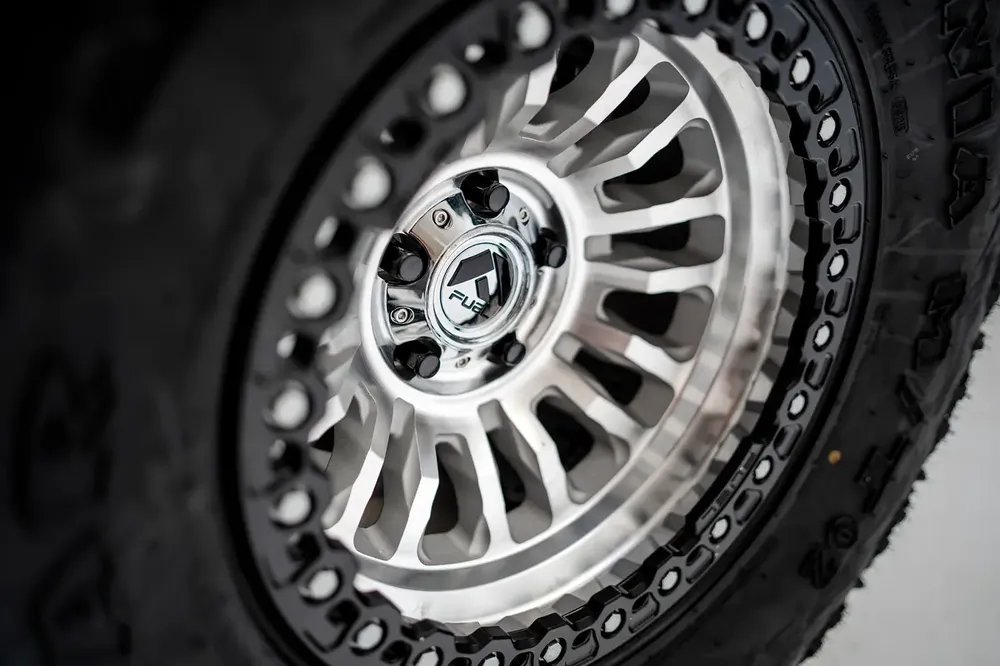 2025 Jeep Wrangler Unlimited Rubicon - GCC Specs - Brand New! - Image 4