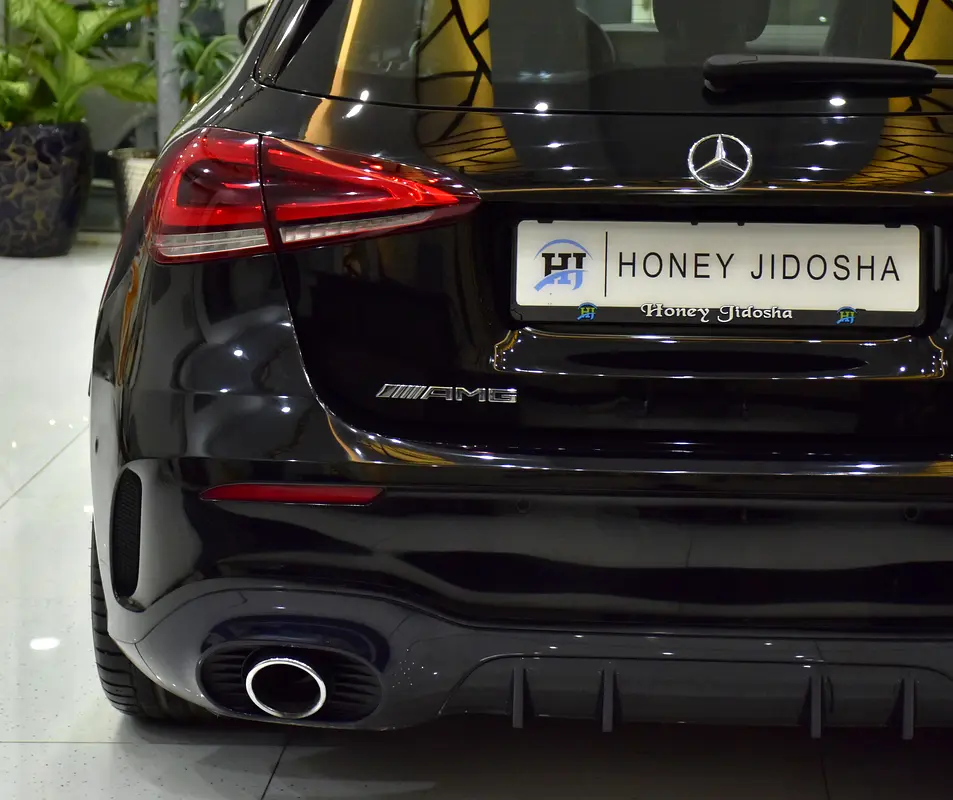 AED 1,412 EMi for 5Yrs | Mercedes Benz A35 AMG ( 2020 Model ) in Black Color Chinese Specs - Image 8