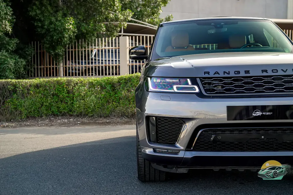 2019 Range Rover Sport V8 Supercharged P525 | Al Tayer Warranty | Full Agency | GCC - Image 14