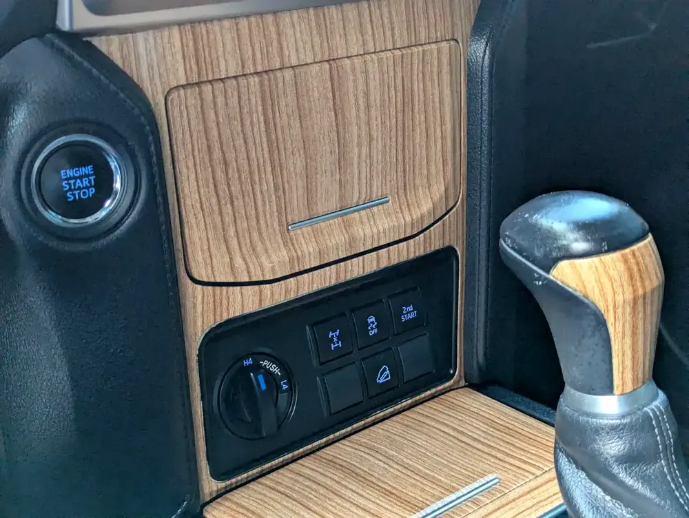 Toyota Prado 2020 GCC Specs - Accident Free- Reliable and Pristine Condition - Image 20