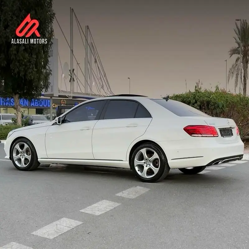 Mercedes Benz E-400 2015 V6 3.5cc Imported from Korea Gcc  specifications - Image 4