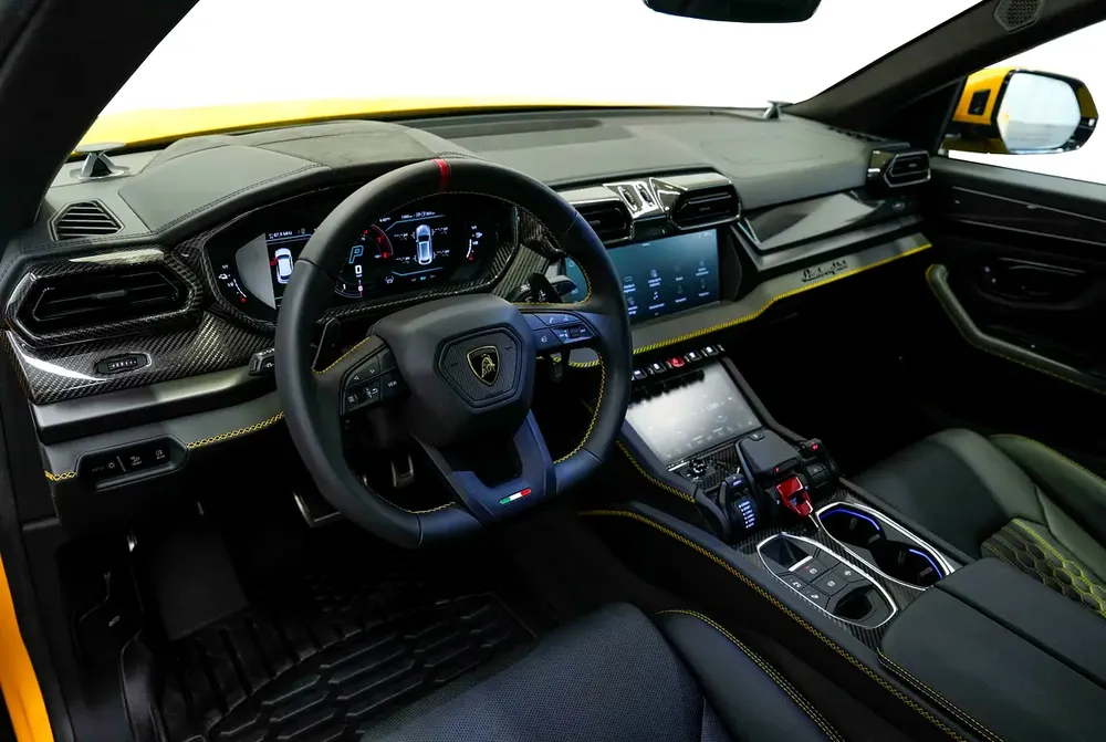 Lamborghini URUS SE 2025 | Certified Pre-Owned | Dealer Warranty | Service Contract - Image 10