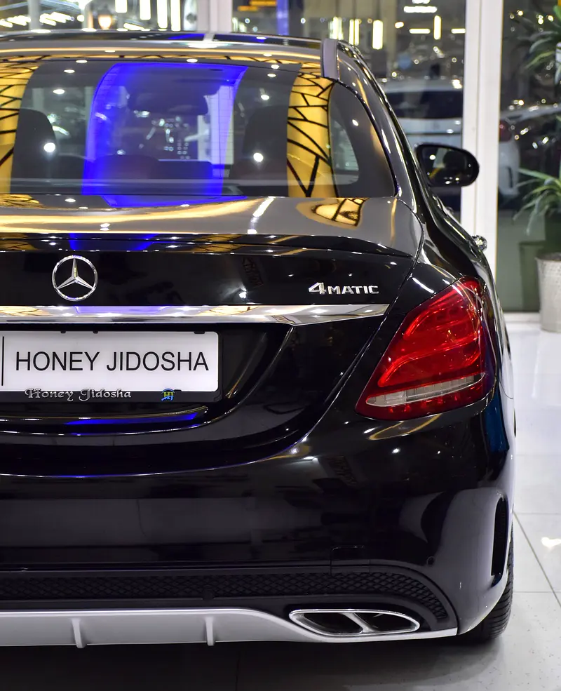 EXCELLENT DEAL for our Mercedes Benz C450 4Matic ( 2016 Model ) in Black Color GCC Specs - Image 7