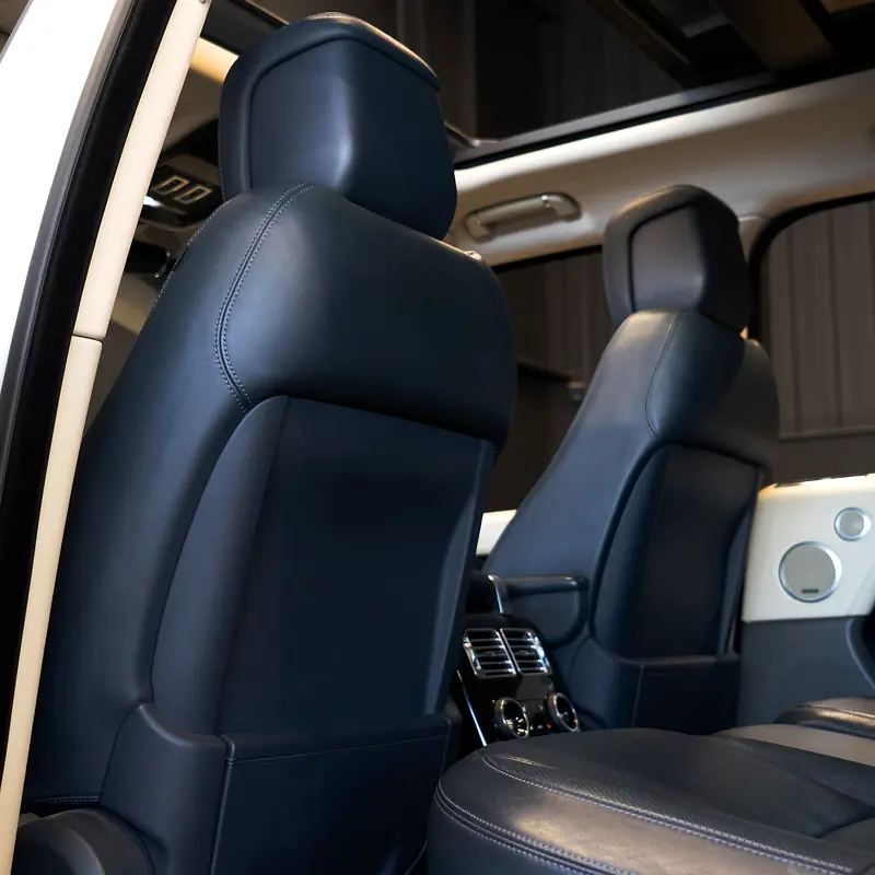 AED 2,682 pm • 0% Downpayment • Range Rover Vogue  • 1 Year Warranty - Image 15