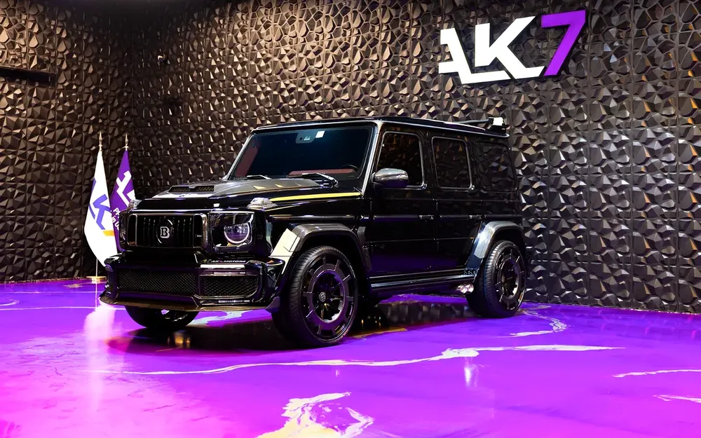 Mercedes-Benz G-Class G 63 AMG 2019 - Japanese Specs - Image 9