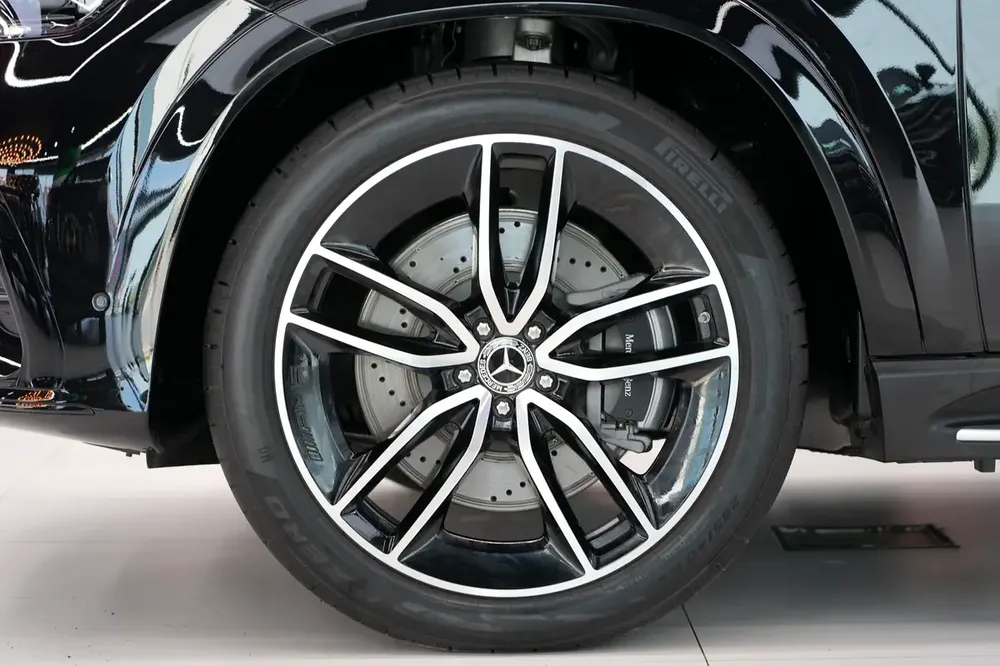 Mercedes-Benz GLE Coupe GLE 450 4MATIC 2026 GCC Specs - Image 7