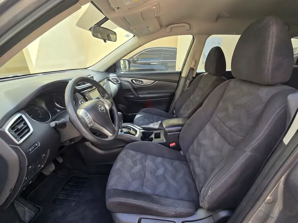 2015 Nissan Rogue,  Well Maintained, Clean - Image 8