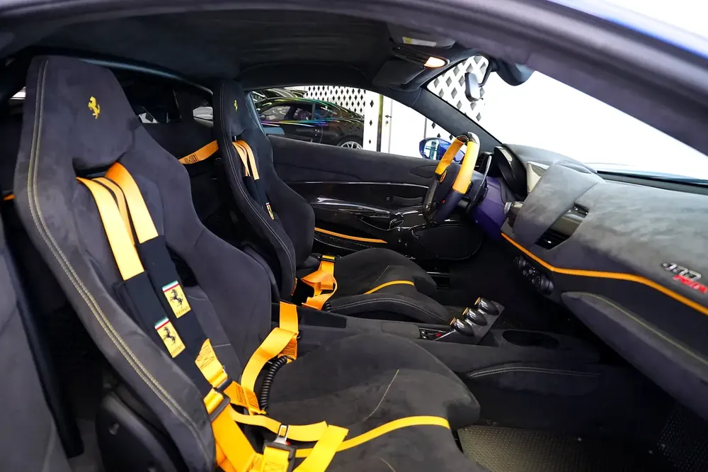 AL TAYER WARRANTY MAY 2027 + SERVICE JAN 2027 | CARBON INTERIOR | CARBON EXTERIOR | 488 PISTA - Image 19
