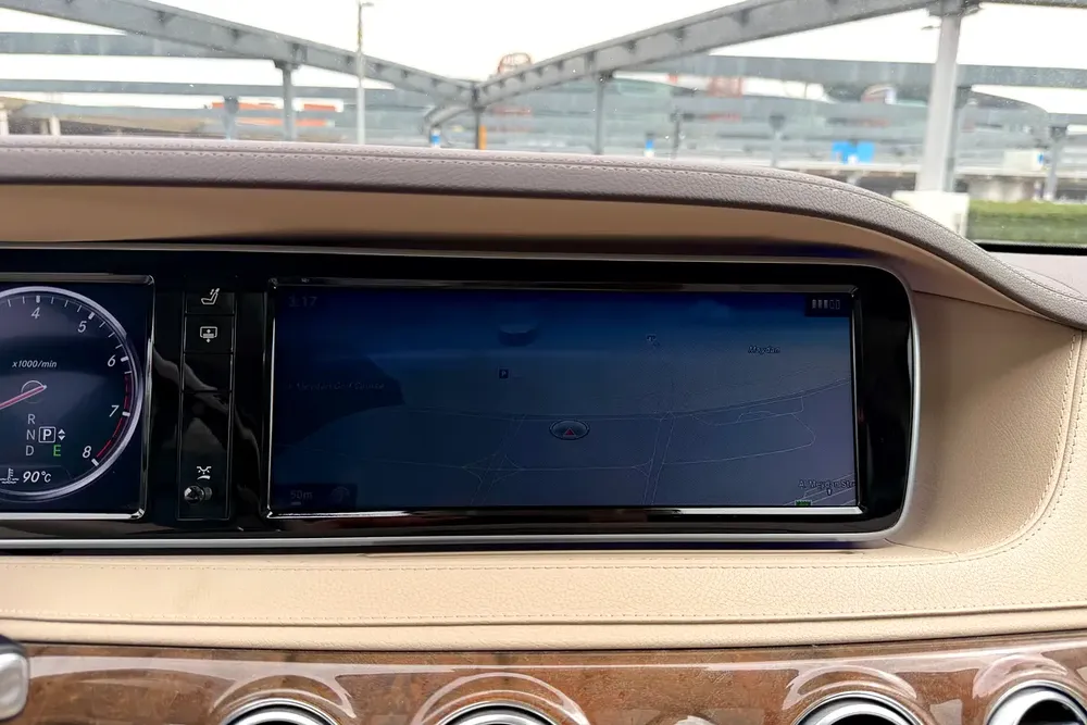 Mercedes Benz S500 2014 GCC Specifications (Accident Free / 2 Keys) - Image 18
