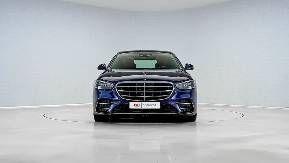 S 450 AMG Line | AED 7,377 PM | Rear Ent, Special Colour, Low KM | Ramadan Offer - Image 9
