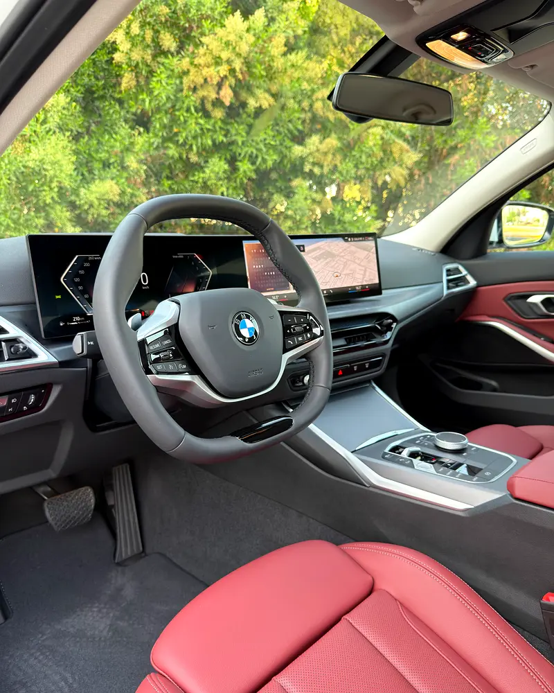 BMW 318i - 5 Years Warranty - 5 Years Free Service  Free insurance - Window tint - Image 10