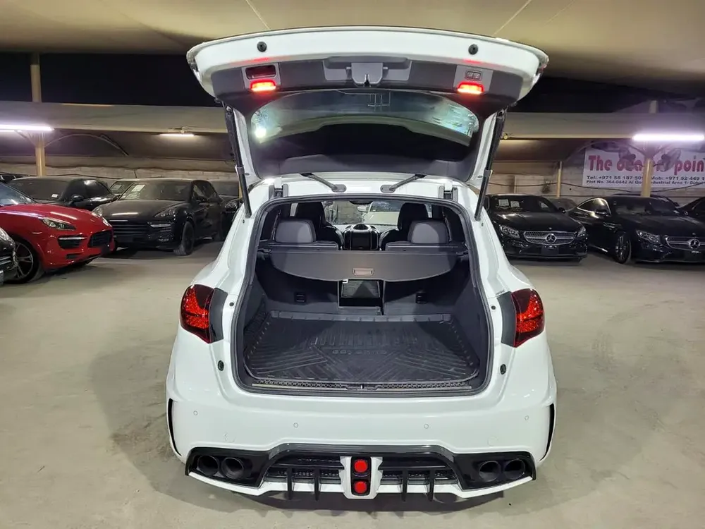 PORSCHE CAYENNE GTS 4.8L 2013 | MANSORY CARBON FIBER BONNET | WALD AERO KIT | GTS INTERIOR PACKAGE - Image 11