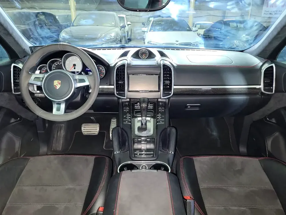 PORSCHE CAYENNE GTS 4.8L 2013 | MANSORY CARBON FIBER BONNET | WALD AERO KIT | GTS INTERIOR PACKAGE - Image 16