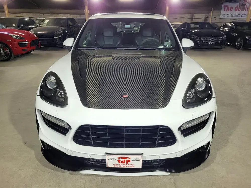 PORSCHE CAYENNE GTS 4.8L 2013 | MANSORY CARBON FIBER BONNET | WALD AERO KIT | GTS INTERIOR PACKAGE - Image 8