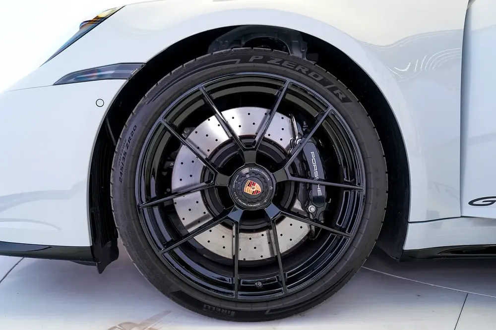DEALER WARRANTY | SPORT EXHAUST | 911 TARGA 4 GTS | BOSE AUDIO - Image 6
