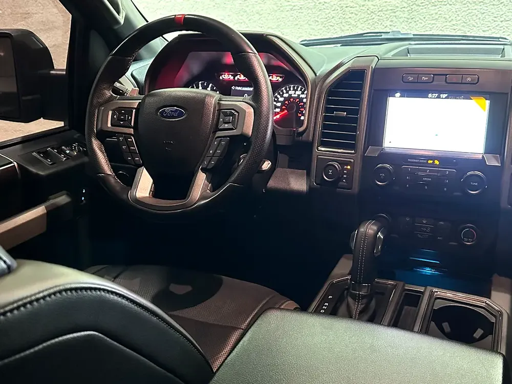 2,922AED / MONTH -- FORD WARRANTY/SERVICE -- RAPTOR F-PERFORMANCE SUPERCAB - Image 11