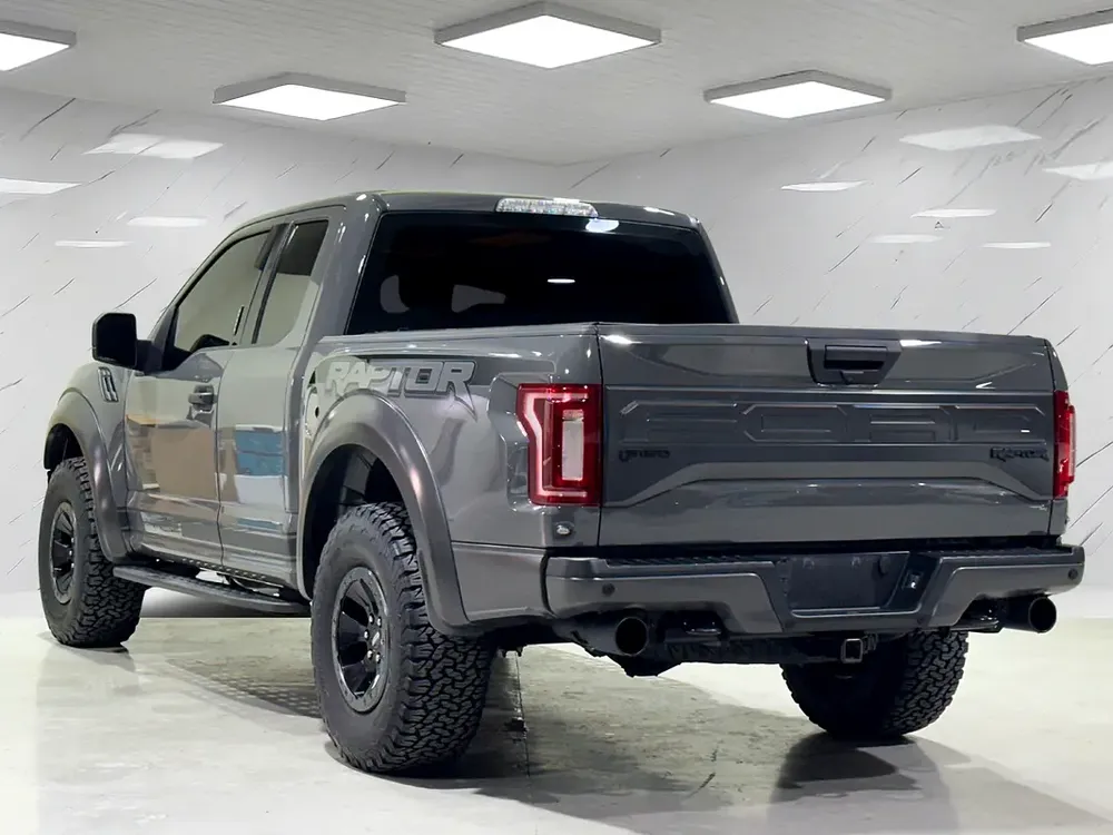 2,922AED / MONTH -- FORD WARRANTY/SERVICE -- RAPTOR F-PERFORMANCE SUPERCAB - Image 7