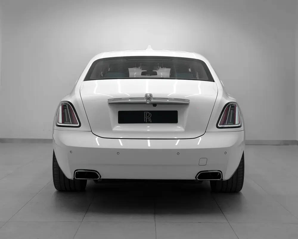Rolls-Royce Ghost 2026 | Certified Pre-Owned | Warranty  Service - Image 17