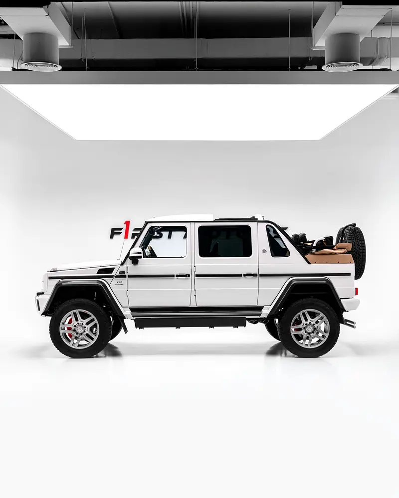 2018 Mercedes-Maybach G650 Landaulet | 1 of 99 - Image 11