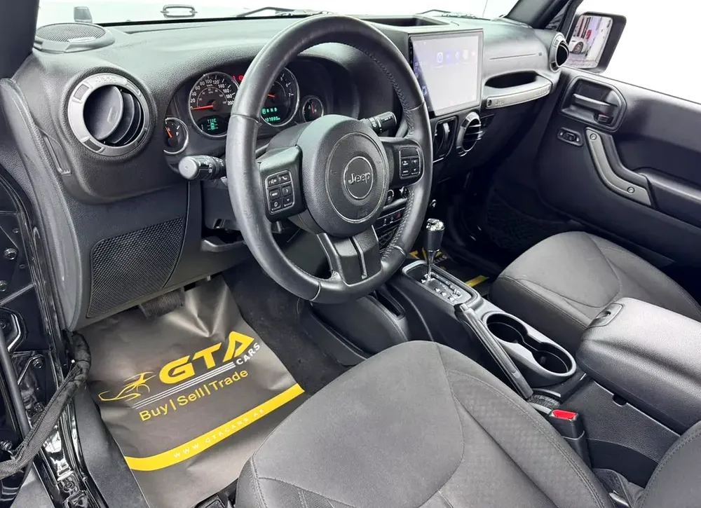 2017 Jeep Wrangler Willys Wheeler, Full Service History, Excellent Condition, GCC - Image 8