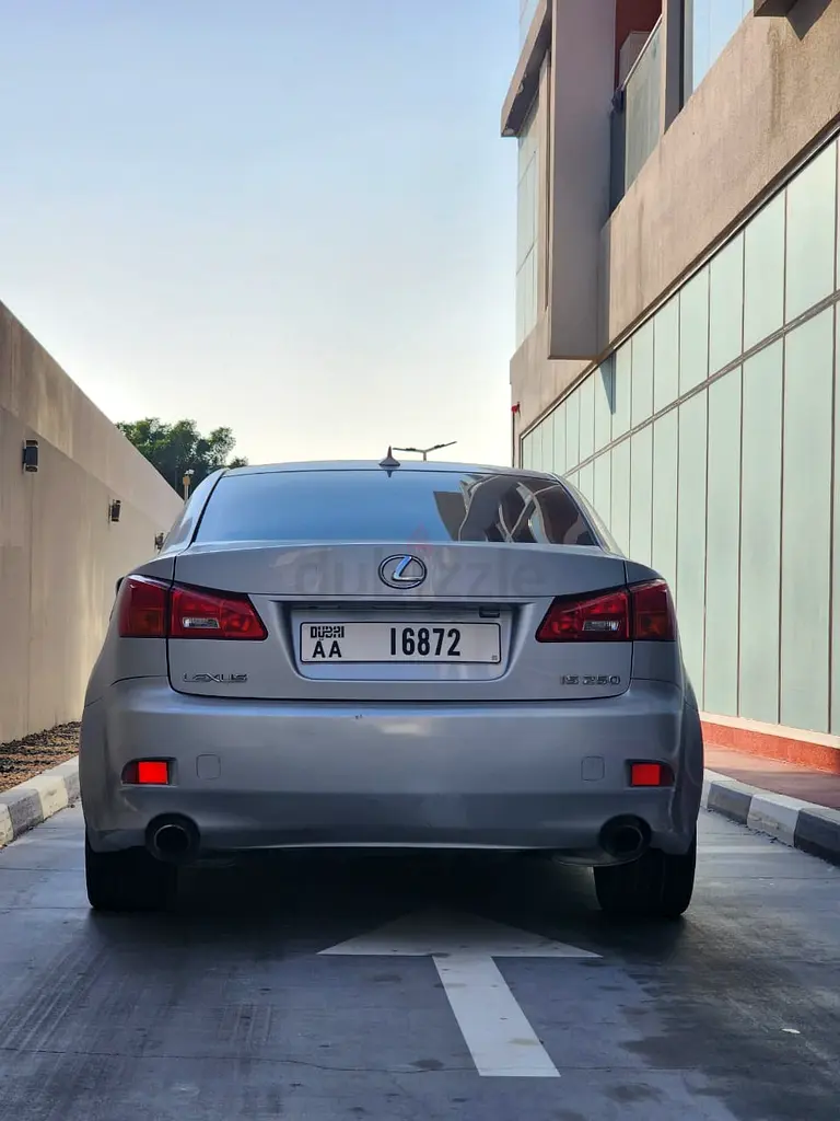Lexus IS 250 2008 Korean Specs - Well Maintained Luxury Sedan - Image 5