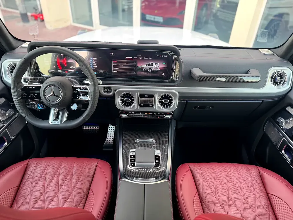 Mercedes Benz G63 AMG 2026 brand new fully loaded under warranty and service contract - Image 13