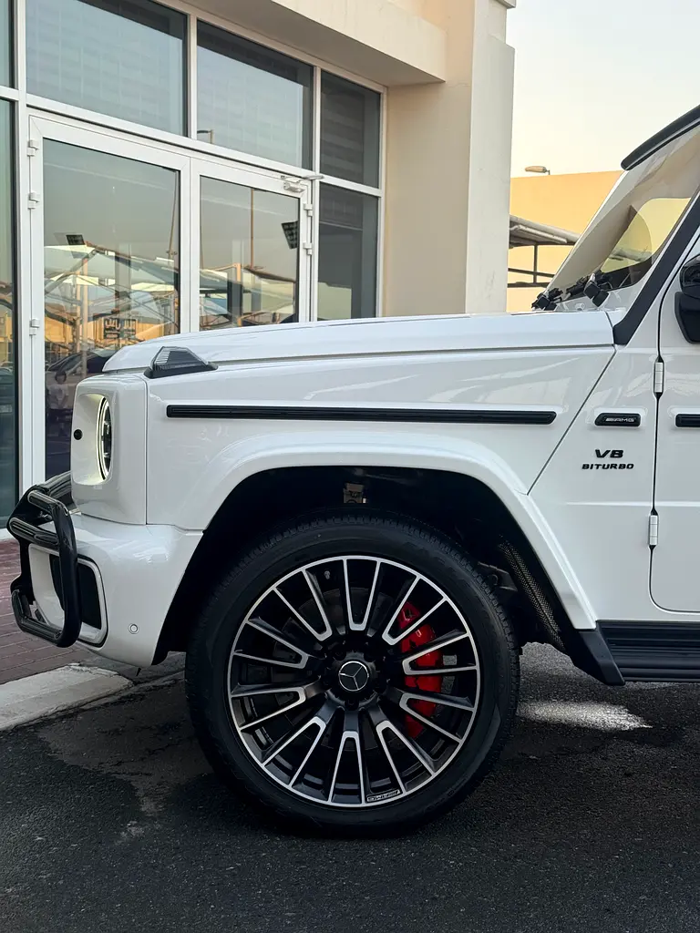 Mercedes Benz G63 AMG 2026 brand new fully loaded under warranty and service contract - Image 9