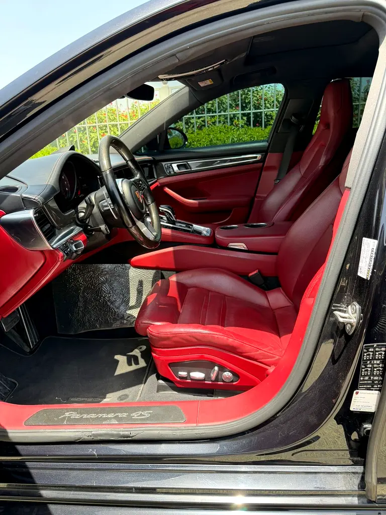 Porsche Panamera 4S 2017 GCC Specs - Image 15