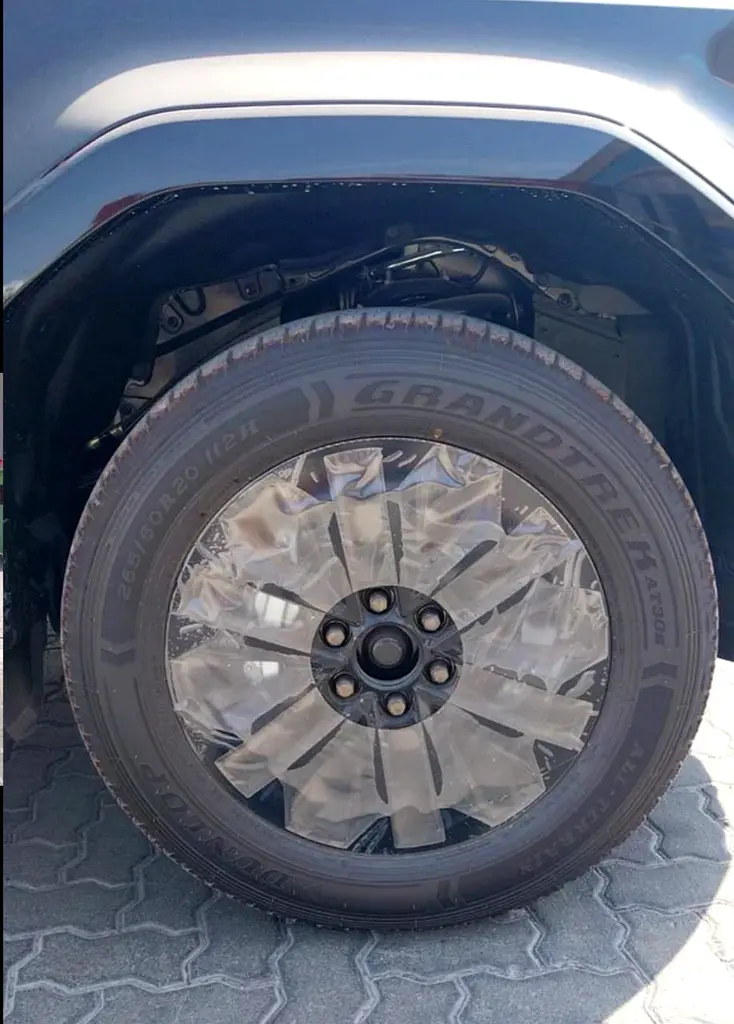 Toyota Prado luxury premium plus 2,4 2026 - Brand New Model - Image 5