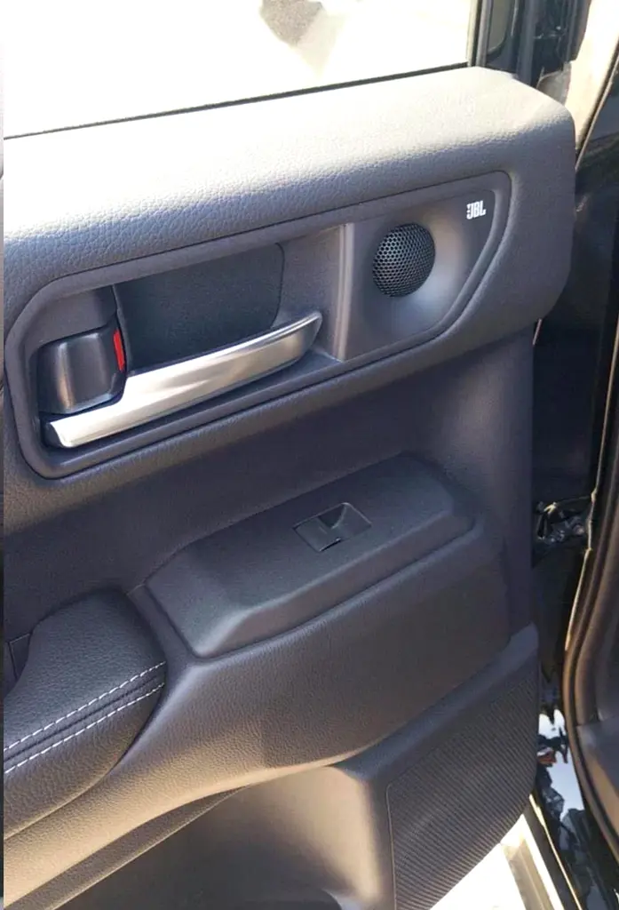 Toyota Prado luxury premium plus 2,4 2026 - Brand New Model - Image 9