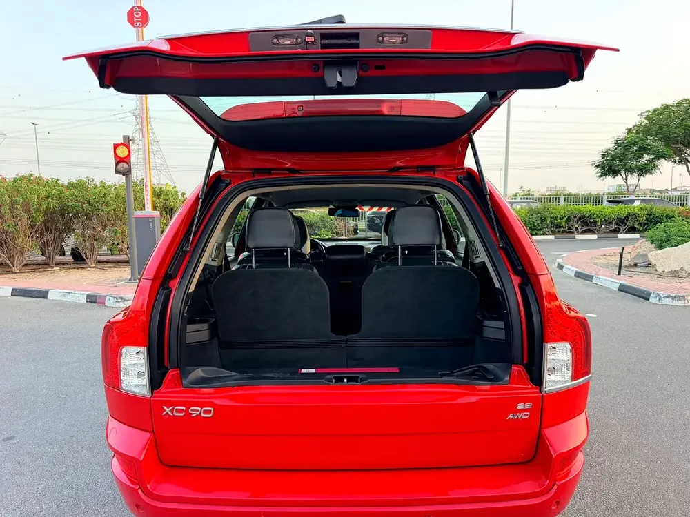 Volvo XC90 R Design SE 2014 GCC Specs - Image 9